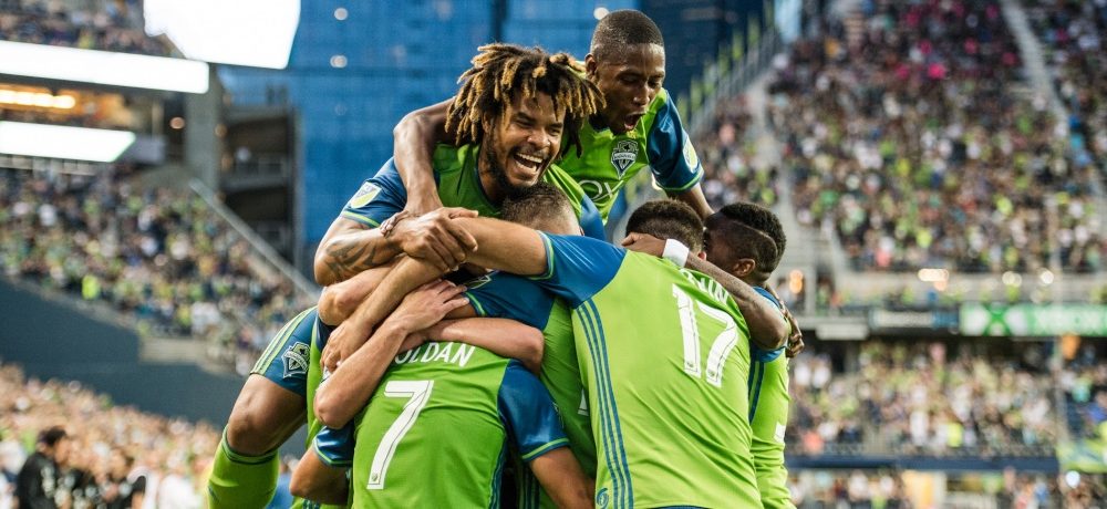 Écharpe Seattle Sounders 2009 – Signée Par Les Joueurs (année Inaugurale Vs Chelsea)